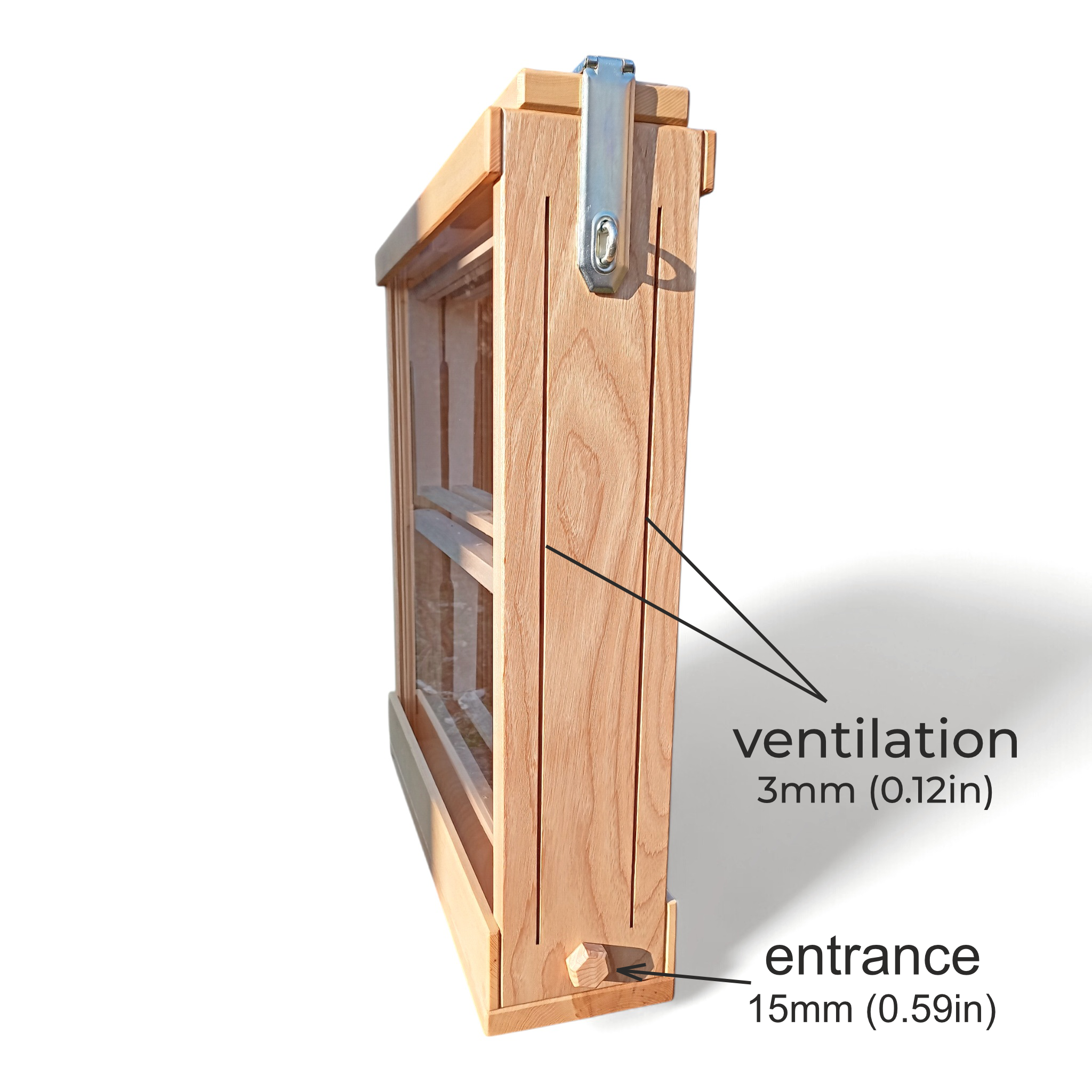 Bee entrance and ventilation on wooden observation hive
