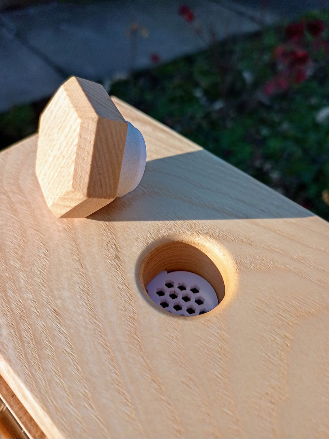 4 frame observation hive with built in syrup feeder